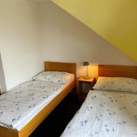 Pod ždánovem Nezdice
