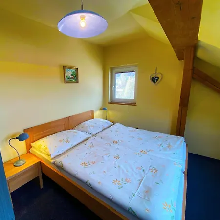 Pod ždánovem Nezdice